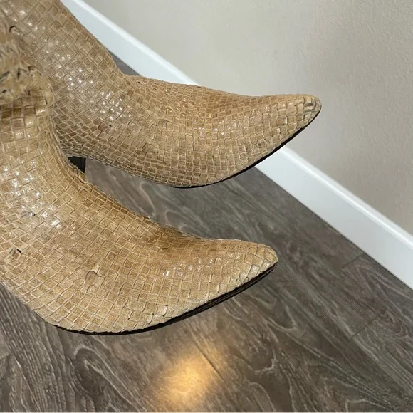 Gianni Barbato Beige Leather Braided Western Boots - Picture 12 of 12